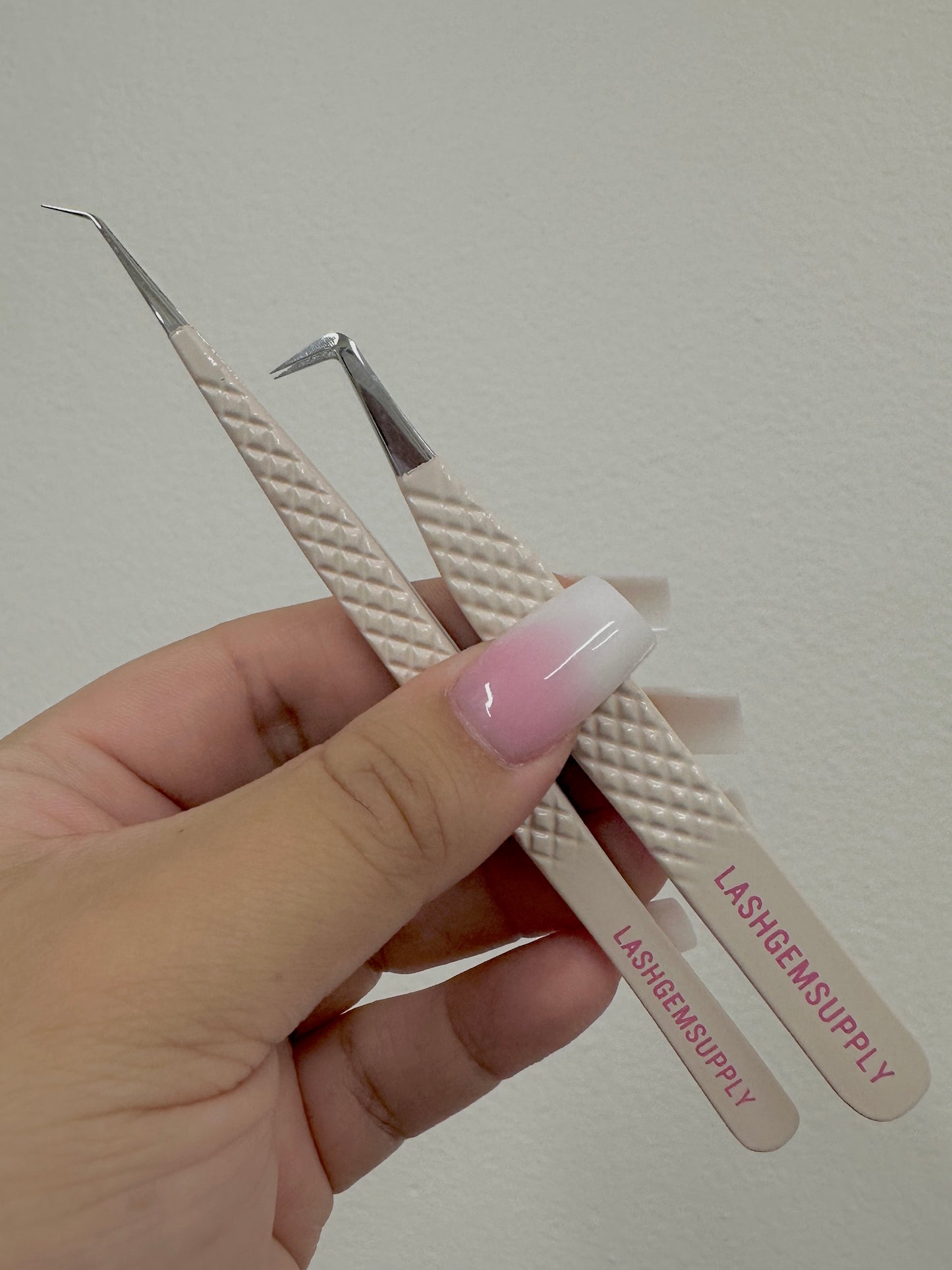 Regular tip tweezers